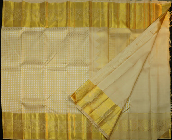 Beige Kanchipuram Silk Saree · Pure Silk Saree · Bridal Silk Saree · Handloom Silk Saree · Traditional South Indian Saree · Wedding Silk Saree · Luxury Silk Saree . Designer Kanchipuram