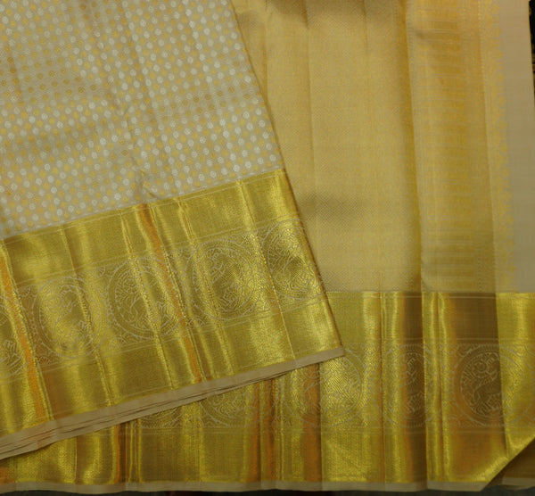 Beige Kanchipuram Silk Saree · Pure Silk Saree · Bridal Silk Saree · Handloom Silk Saree · Traditional South Indian Saree · Wedding Silk Saree · Luxury Silk Saree . Designer Kanchipuram