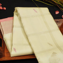 Load image into Gallery viewer,
Ivoy White with Silver Zari Kattam, Fancy Horse Meena Butta, Peach Colour Border in Silver Zari with Traditional Design