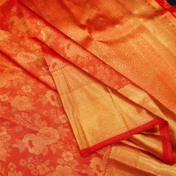 close view of premium bridal kanchipuram silk saree red half tissue in traditional borders