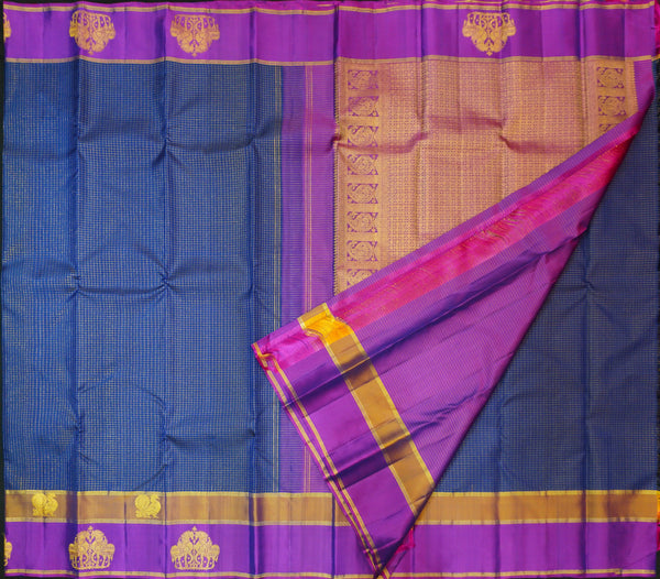Premeium Traditional kanchipuram silk saree in Navy Blue with contrast double border