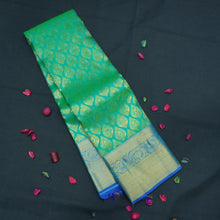 Load image into Gallery viewer, Jungle Green Bridal Kanchipuram Silk Saree with Blue Border - Vivaaha Silks & Sarees