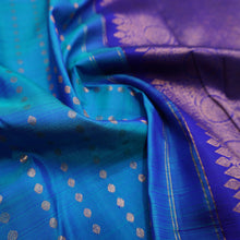 Load image into Gallery viewer, Peacock Blue Borderless Kanchipuram Silk Saree with Copper Zari Brocade - Vivaaha Silks & Sarees