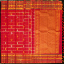 Load image into Gallery viewer, Rani Pink Veldhari Kattam Vintage Kanchipuram Silk Saree
