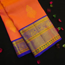 Load image into Gallery viewer, Vintage Orange Korvai Border Kanchipuram Silk Saree