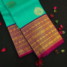 Load image into Gallery viewer, Rama Green Korvai Border Kanchipuram Silk Saree