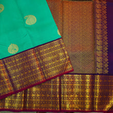 Load image into Gallery viewer, Rama Green Korvai Border Kanchipuram Silk Saree