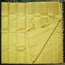 Load image into Gallery viewer, Exclusive Bridal Kanjivaram Silk Saree - Luxurious Collections - Vivaaha Silks & Sarees