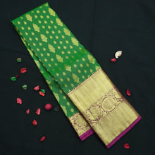 Load image into Gallery viewer, Emerald Green Long Border Kanchipuram Silk Saree - Vivaaha Silks & Sarees