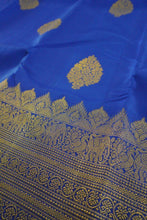 Load image into Gallery viewer, Truning Border Kanchipuram Silk Saree in Blue with Gold Zari - Vivaaha Silks & Sarees