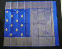 Load image into Gallery viewer, Truning Border Kanchipuram Silk Saree in Blue with Gold Zari - Vivaaha Silks & Sarees