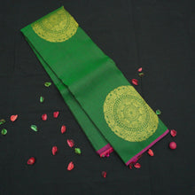 Load image into Gallery viewer, Bottle Green Borderless Pattu Saree - Luxurious Design - Vivaaha Silks & Sarees