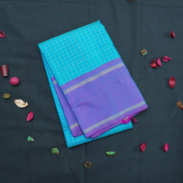 Traditional Kanchipuram Silk Saree in Anandha with Orchid Purple Border
