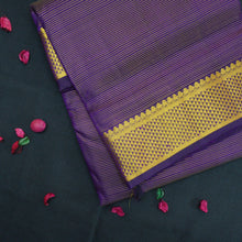 Load image into Gallery viewer, Navy blue 9-Yard Kanchipuram Silk Saree with Elegant Getti Border
