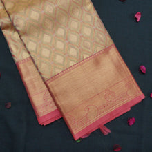 Load image into Gallery viewer, Exclusive Peach Bridal Kanchipuram Silk Saree with Gold Zari Tissue
