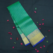 Load image into Gallery viewer, Jungle Green Kanchipuram Silk Saree with Blue Border &amp; Zari Pallu - Vivaaha Silks &amp; Sarees
