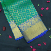 Load image into Gallery viewer, Jungle Green Kanchipuram Silk Saree with Blue Border &amp; Zari Pallu - Vivaaha Silks &amp; Sarees
