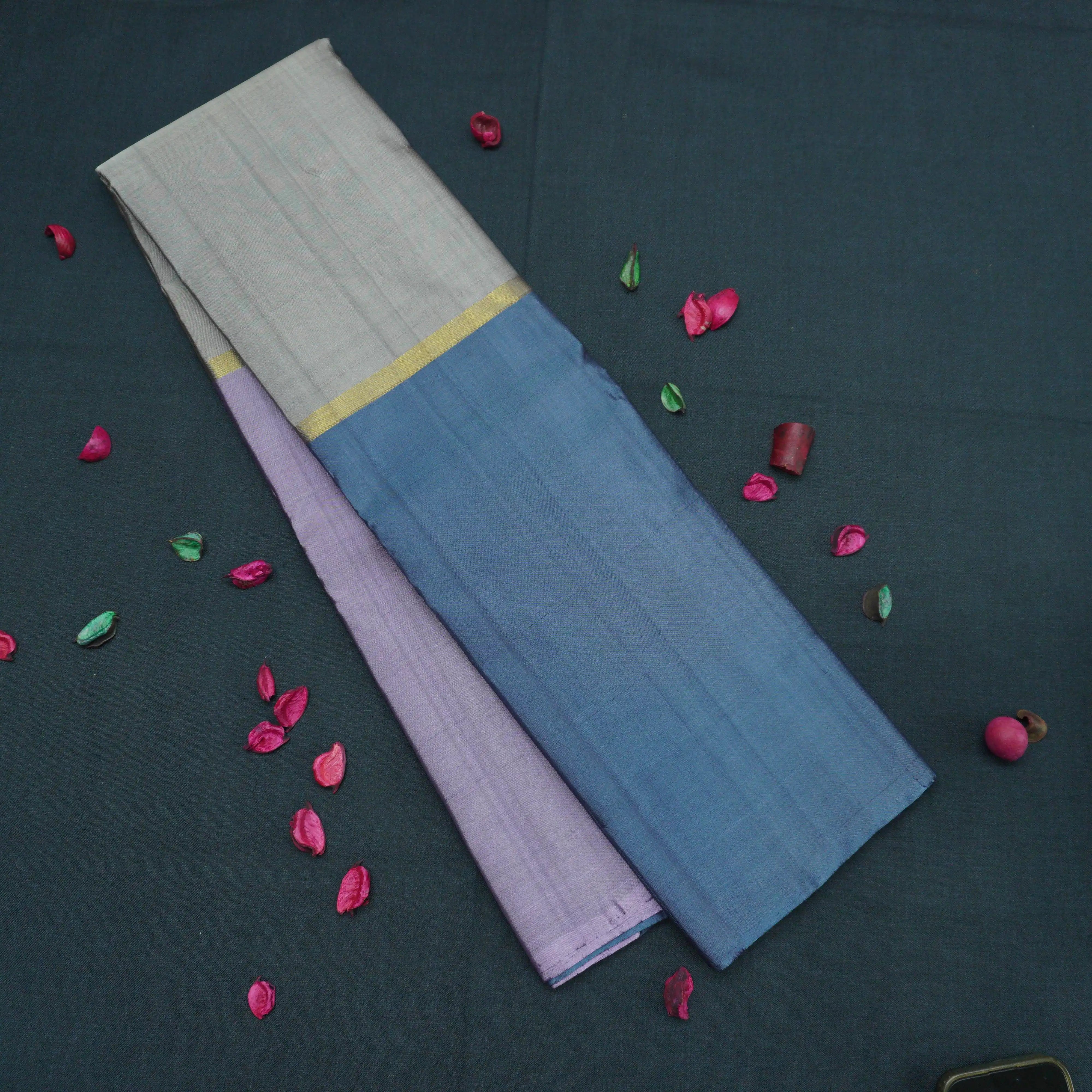 Lightweight Steel Gray Kanchipuram Silk Saree with Lavender & Blue Mubbagam
