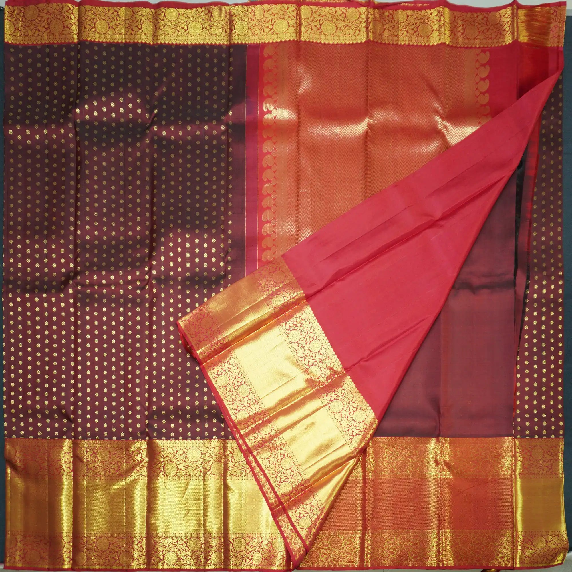 Deep Brown Kanchipuram Silk Saree with Traditional Zari Brocade
