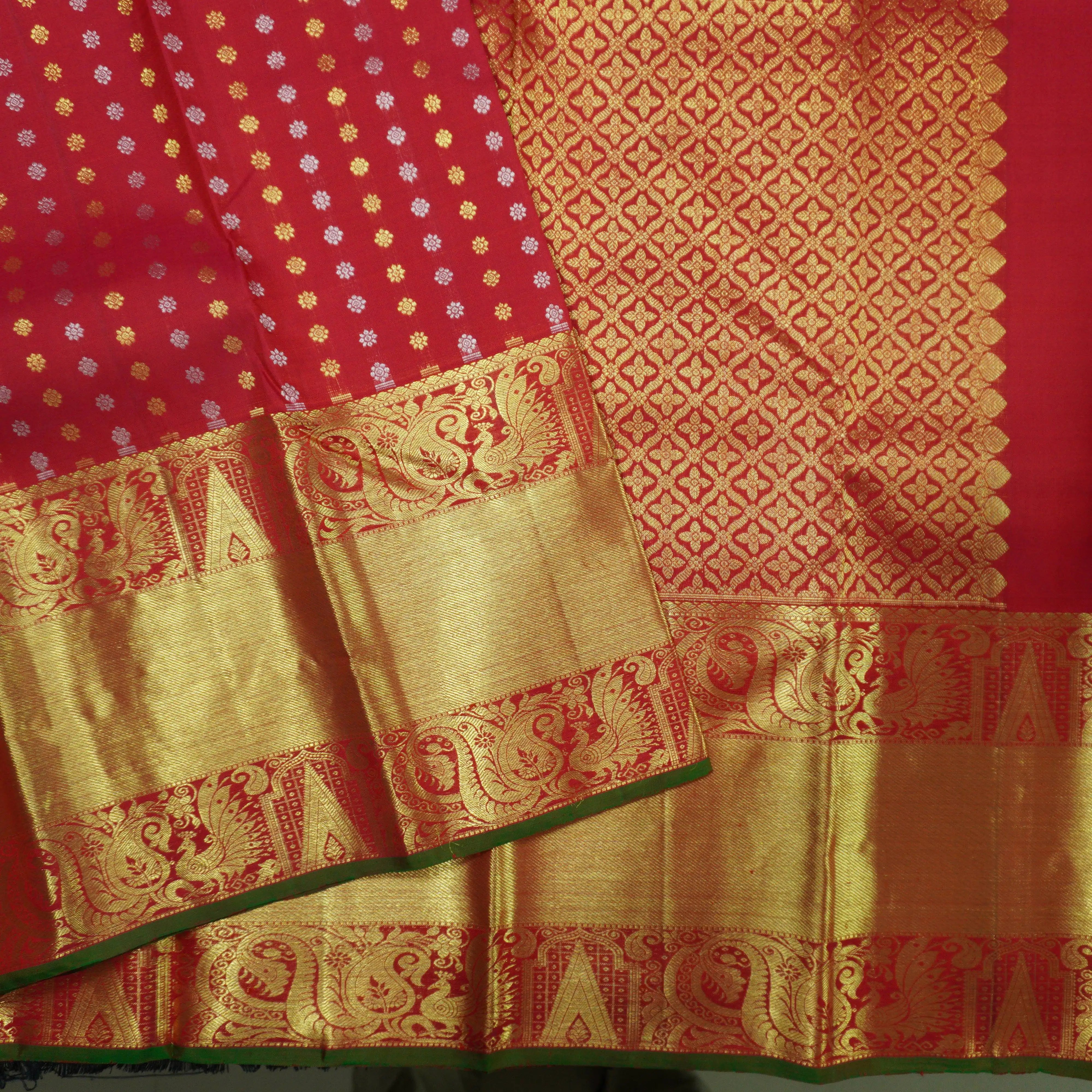 Chili Red Handloom Kanchipuram Silk Saree with Zari Brocade & Pallu
