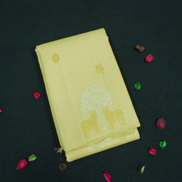 Ivory Kanchipuram Silk Saree
