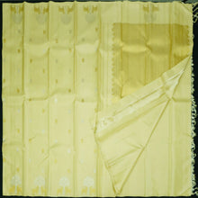 Load image into Gallery viewer, Ivory Kanchipuram Silk Saree
