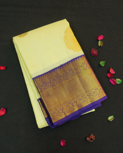 Vintage Lemon Green with Deep Blue Korvai Border Silk Saree