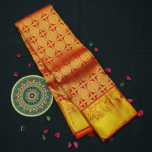 Load image into Gallery viewer, Chilli Red Kanchipuram Bridal Silk Saree with Chakaram Butta
