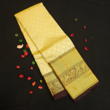 Load image into Gallery viewer, Creamy White Pure Gold Zari Handwoven Kanjivaram Silk Saree Bridal Collections
