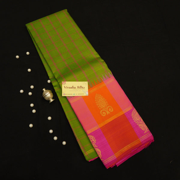 Temple Korvai Kanchipuram Silk Saree in Green with Checked Design - Vivaaha Silks & Sarees
