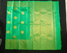 Load image into Gallery viewer, Truning Border Kanchipuram Silk Saree in Green with Gold Zari - Vivaaha Silks &amp; Sarees
