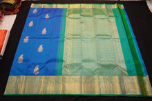 Load image into Gallery viewer, Kanchipuram Silk Saree in Blue Color with Traditional Border in Gold Zari
