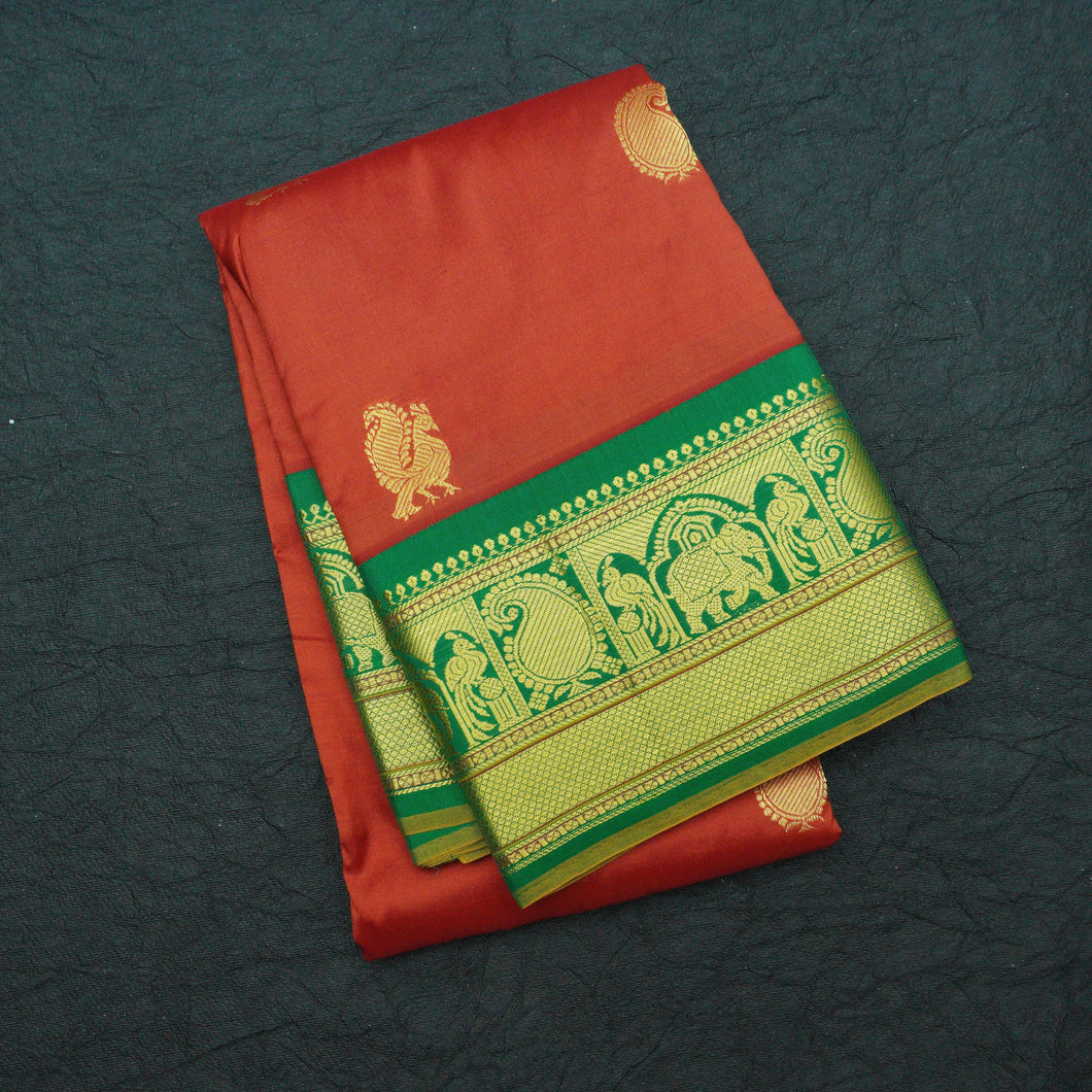 Chili Red with Green Border Kanchipuram Silk Saree