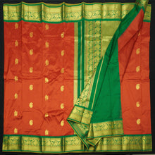 Load image into Gallery viewer, Chili Red with Green Border Kanchipuram Silk Saree
