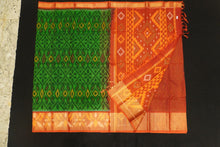Load image into Gallery viewer, Bottle Green Pochampally Silk Cotton Saree with Ikat Design
